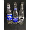 Image 2 : Vintage Lot Of Collectible Glass Bottles & Tin Finds