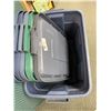 Image 2 : 5 Nice Rubbermaid Storage Bins w/Lids