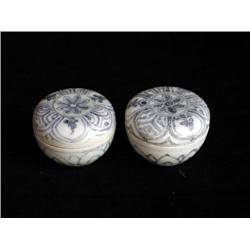 LG UNDERGLAZED BLUE & WHITE BOXES, FLORAL