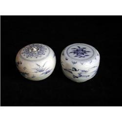 CYLINDRICAL LG UNDERGLAZED BLUE & WHITE BOXES, FLO