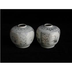 LG UNDERGLAZED BLUE & WHITE JARLETS, FLORAL