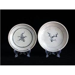MED UNDERGLAZED BLUE & WHITE SAUCERS, FLORAL