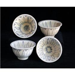 SM UNDERGLAZED BLUE & WHITE CUPS, FLORAL