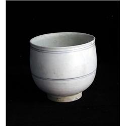 LG UNDERGLAZED BLUE & WHITE SUGAR BOWL, FLORAL