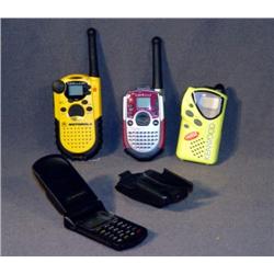 TRAY LOT MOTOROLA CELL PHONE & WALKIE TALKIES