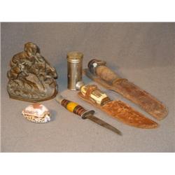 TRAY LOT KNIVES, HORSE BOOKENDS, ETC