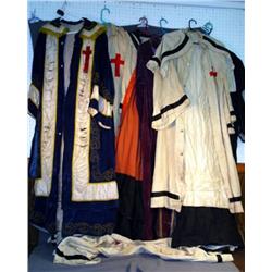 LOT MASONIC ROBES INCL JUNIOR COUNCILLOR &