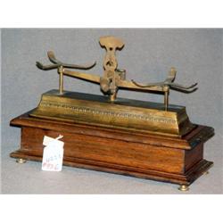BRASS BALANCE SCALE W/ DRAWER BASE