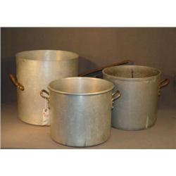 LOT OF 3 STOCK POTS