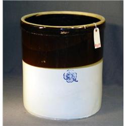BROWN AND WHITE TEN GALLON STONEWARE CROCK