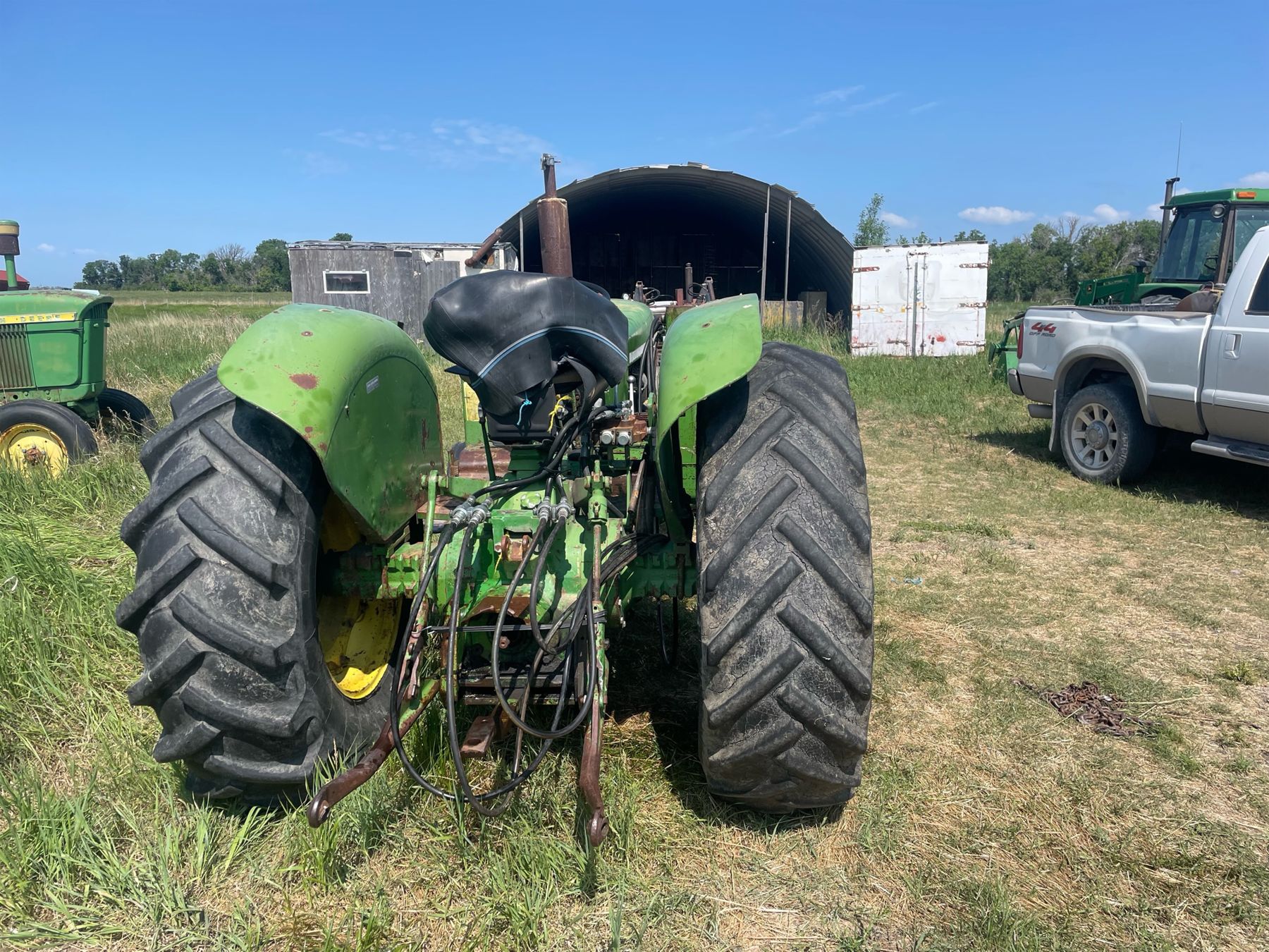 John Deere 2130 Diesel Tractor With High Low Range 3 Point Hitch Dual john-deere-2130-diesel-tractor-with-high-low-range-3-point-hitch-dual