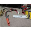 Image 9 : Multiple Tools: DeWalt DCD995 Hammer Drill, Milwaukee 2401-20 Driver, Hand Tools, etc