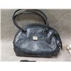 Image 2 : Multiple Bags & Wallets: Classic VR, Betsey Johnson, Bow-Tie, Beaded, etc