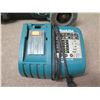 Image 10 : Makita DUB182 Blower, XAG03 Angle Grinder, DC18RA Charger, etc