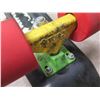 Image 9 : Qty 2 Skateboards: Scuderia Ferrari FBW23 & Penny
