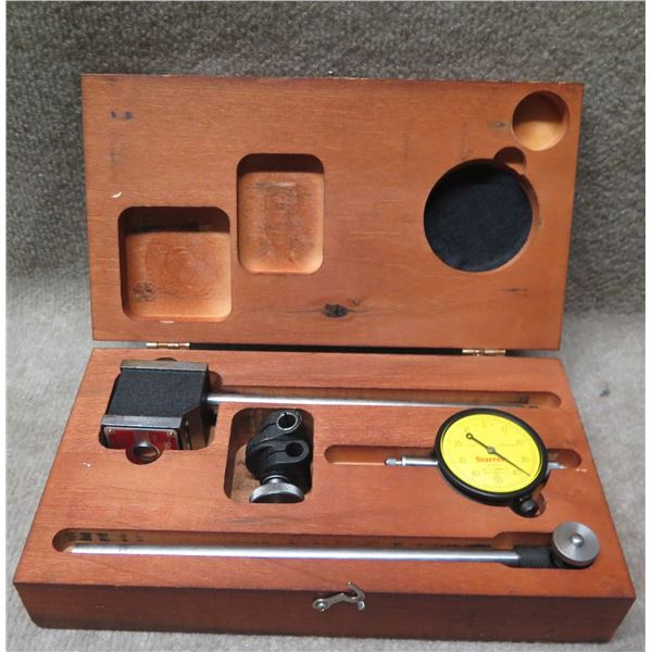 L.S. Starrett Co. 25-181 Dial Indicator Calibrated w/ 657 Indicator Holder in Case