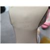 Image 12 : Multiple Bags: Hawaii Spirit, Home Care, Denim, etc w/ Misc Women's Sandals
