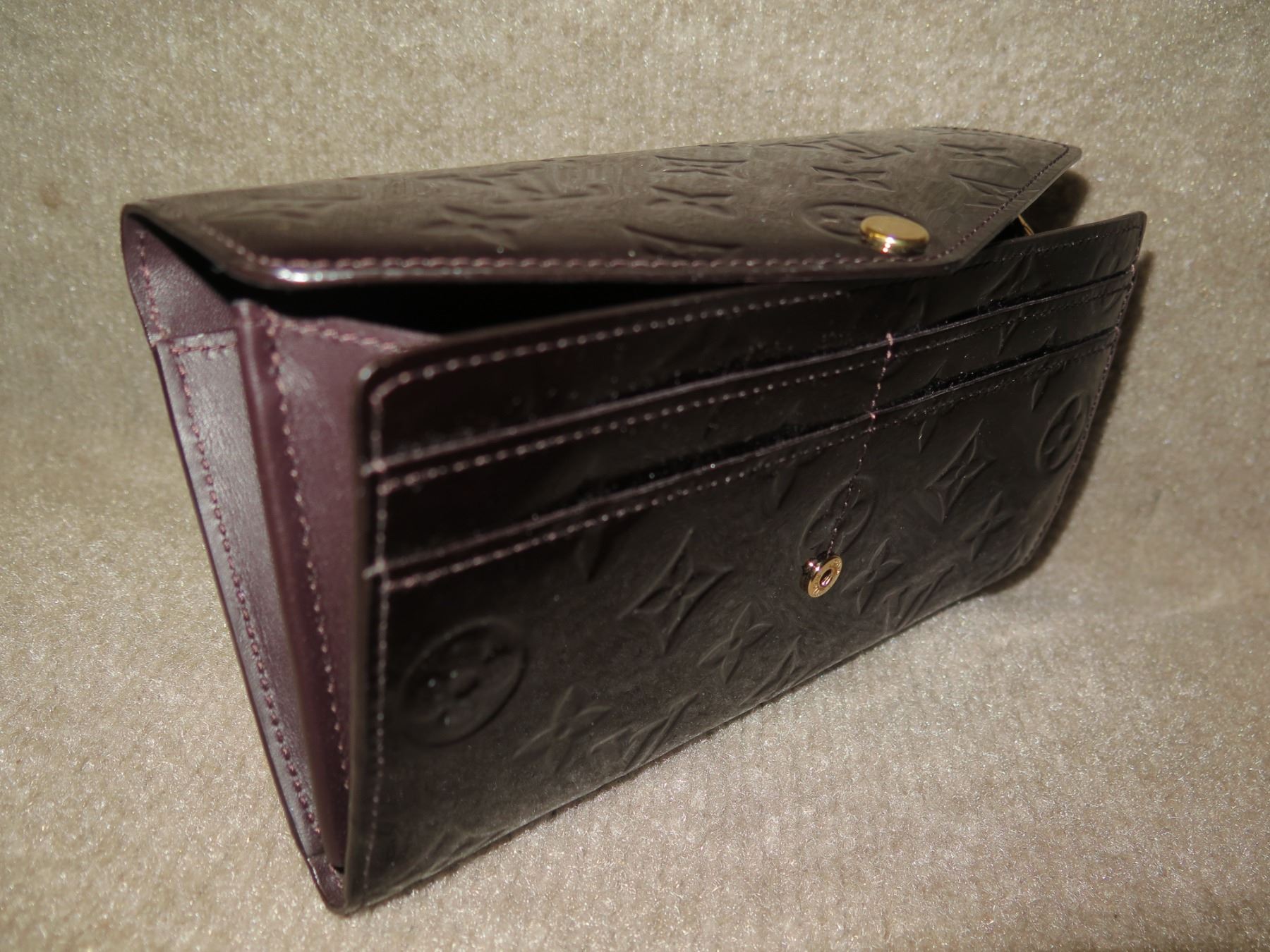 Louis Vuitton Monogram Card Holder w/ Tags