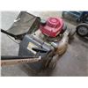 Image 8 : Honda HRR216K9VKAA Walk Behind Lawn Mower w/ Bagger Attachment