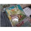 Image 13 : Multiple Tropical Print Table Cloths, Thermo Flasks, Bath Towels, etc
