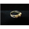 Image 2 : Gold 14K Ring w/  Triple Flower Design & Stone Accents 3.31g Size 6.25