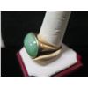 Image 2 : Gold 10K Green Stone Ring 23.15g Size 10
