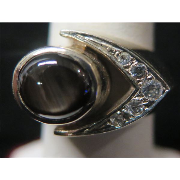White Gold 14K Ring w/ Black Stone 12.23g Size 7.25
