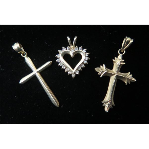 Qty 3 Gold 14K Pendants: 2 Crosses & Heart 3.03g