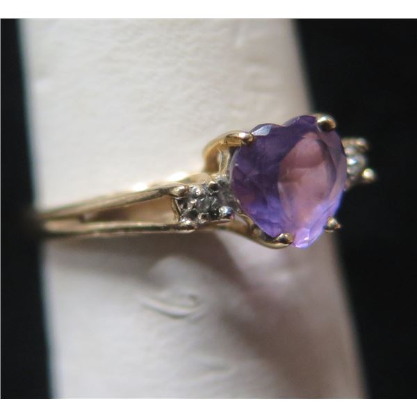 Gold 10K Ring w/ Purple Stone & Diamond Accents 1.68g Size 5.75