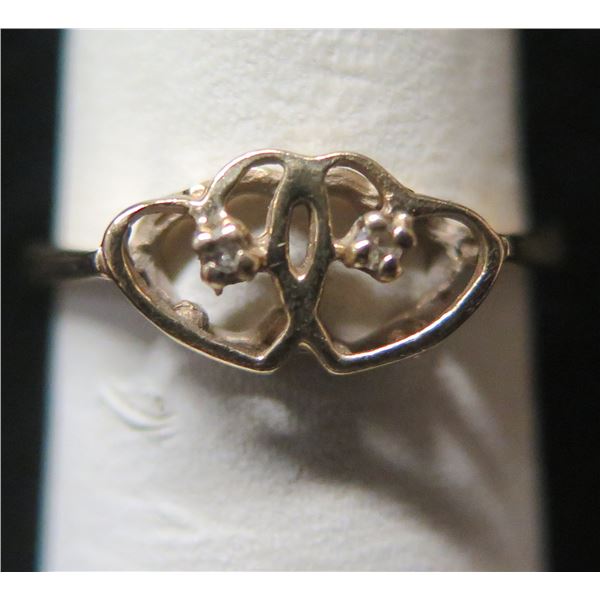 Gold 8K Ring w/ Double Heart & Diamond Accents 1.57g Size 6.25