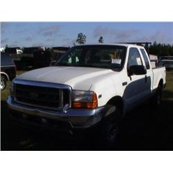 2001 FORD F250 EXTENDED CAB 4X4 PICKUP