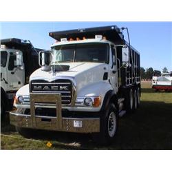 2003 MACK CV713 GRANITE TRI-AXLE DUMP