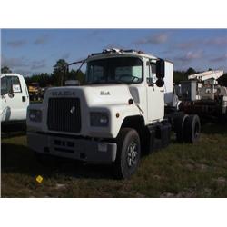 1980 MACK U685 S/A TRUCK TRACTOR