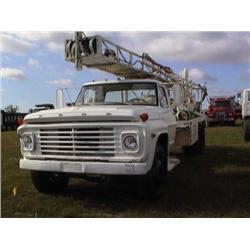 1972 FORD F600 DRILLING TRUCK