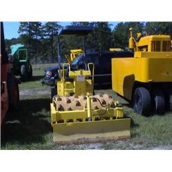 BOMAG BW124PDB VIBRATORY ROLLER