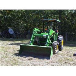 JOHN DEERE 5210 4X4 FARM TRACTOR