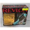 Image 1 : REVLON SALON ONE DRYER AND VOLUMIZER BRUSH