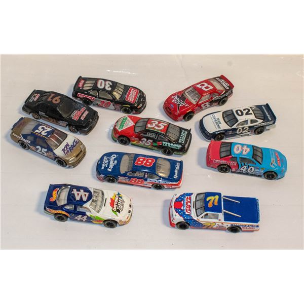 LOT OF 10 1:64 SCALE NASCAR DIECAST CARS