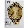 Image 1 : GOLD TONE VINTAGE STYLE OVAL CAMEO