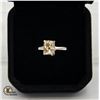 Image 1 : 2.02 CT MOISSANITE RADIANT CUT LIGHT