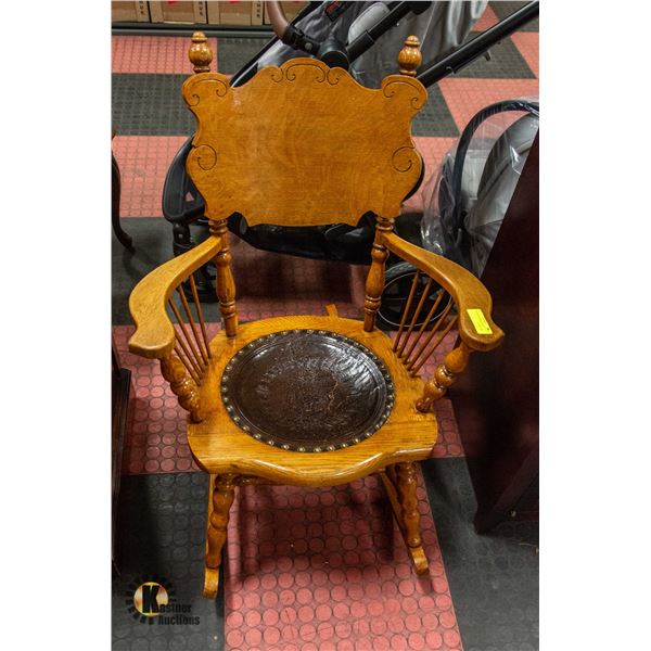 ANTIQUE ROCKING CHAIR