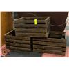 Image 1 : 3 WOODEN CRATES