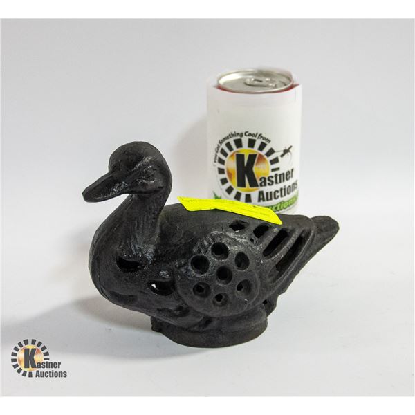 VTG CAST IRON DUCK