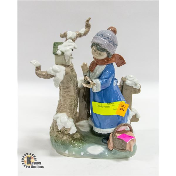 LLADRO FIGURE