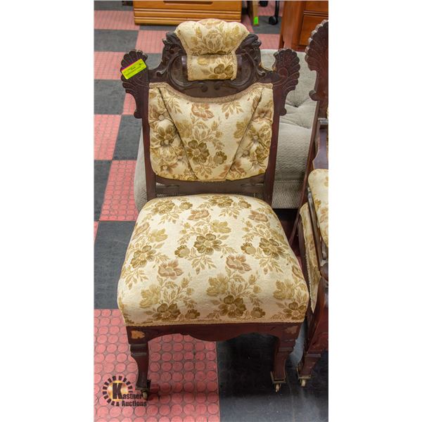 ANTIQUE CHAIR ON CASTORS