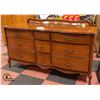 Image 1 : FRENCH PROVINCIAL 9 DRAWER DRESSER W/MIRROR