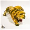 Image 2 : POTTERY LION LABELLED BT & MART
