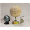 Image 1 : CHROME BASED ESTATE DESK GLOBE &