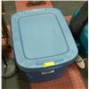 Image 1 : 2 STORAGE TOTES W/LIDS