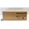 Image 1 : HONEYWELL HALF MASK 770030S QTY: 12 (NEW)